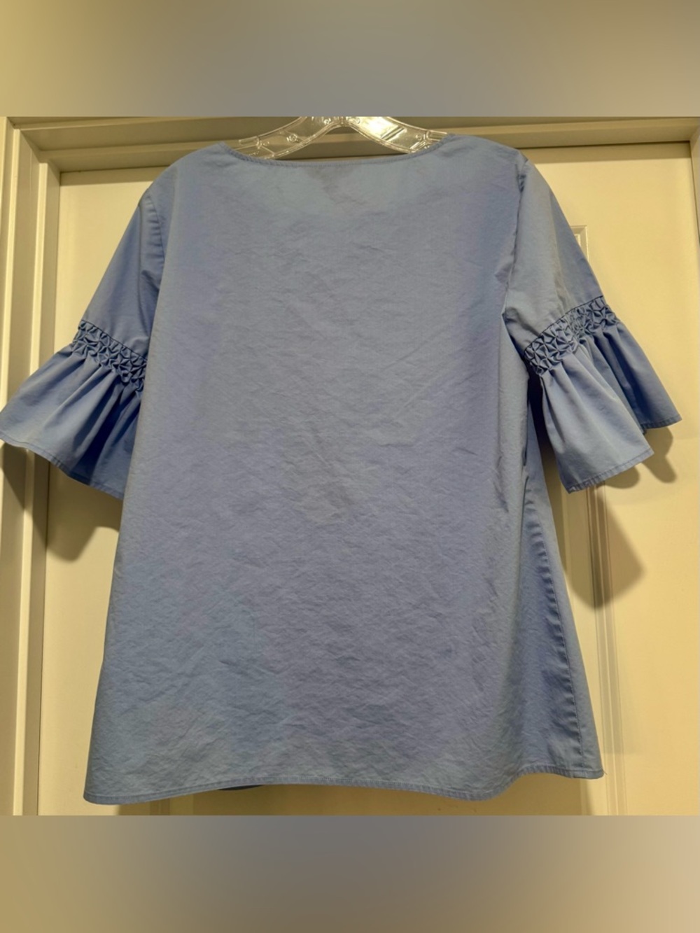 Brooks Brothers Light Blue Cotton Smocked Bell-Sleeve Top Size 8 - Picture 2 of 5